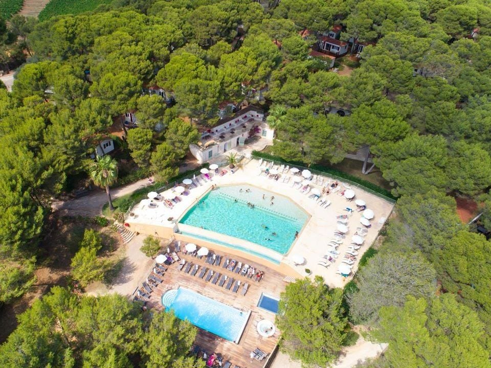 Camping Résidentiel La Pinède - Camping Hérault