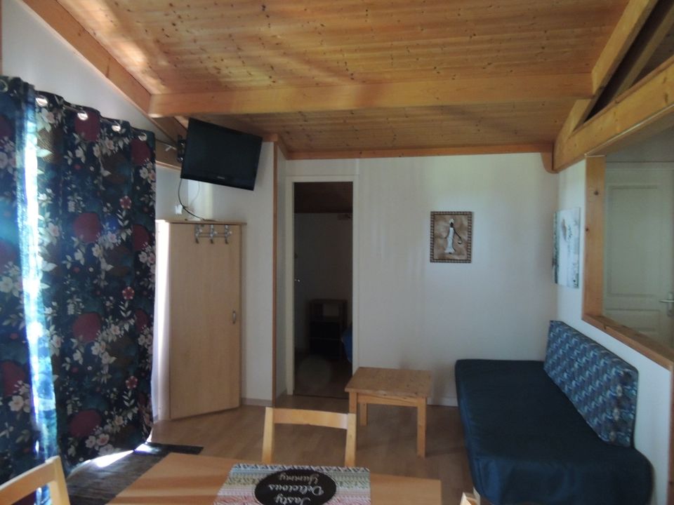 France - Auvergne - Chazemais - Les Chalets d'Auvergne (GITES EN CHALET), 4*