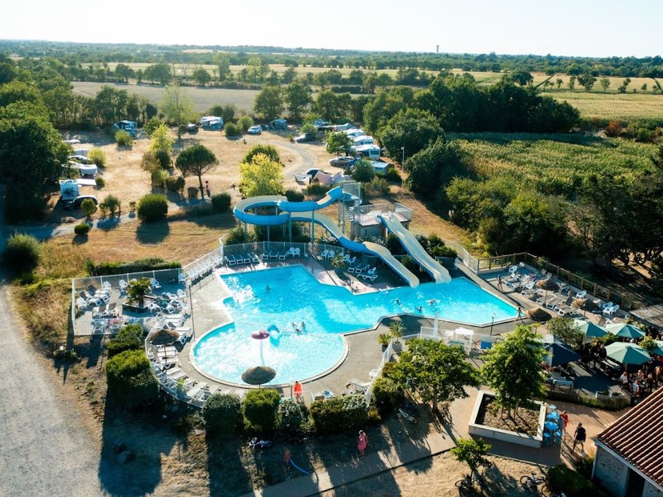 Camping RCN La Ferme du Latois, 4*