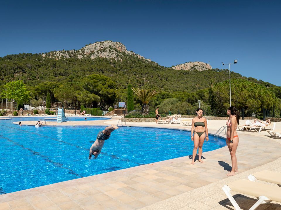 Camping Castell Montgri - Camping Girona