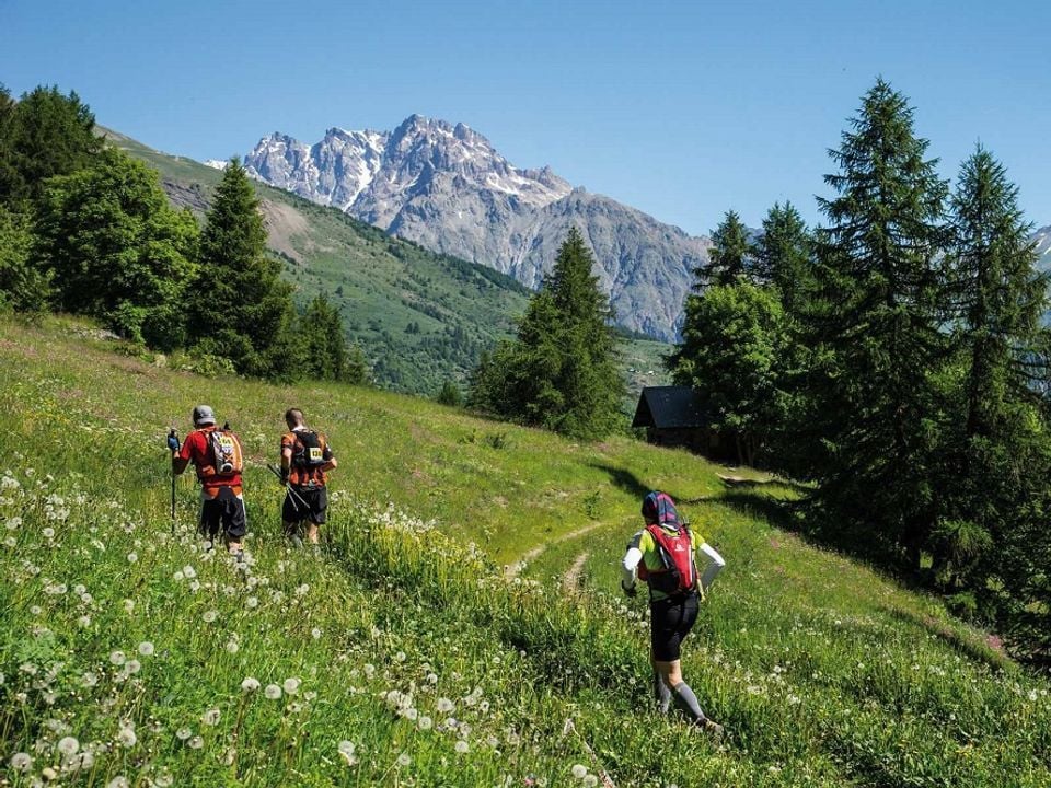 France - Alpes et Savoie - Saint Martin de Queyrières - Camping l'Iscle de Prelles 3*