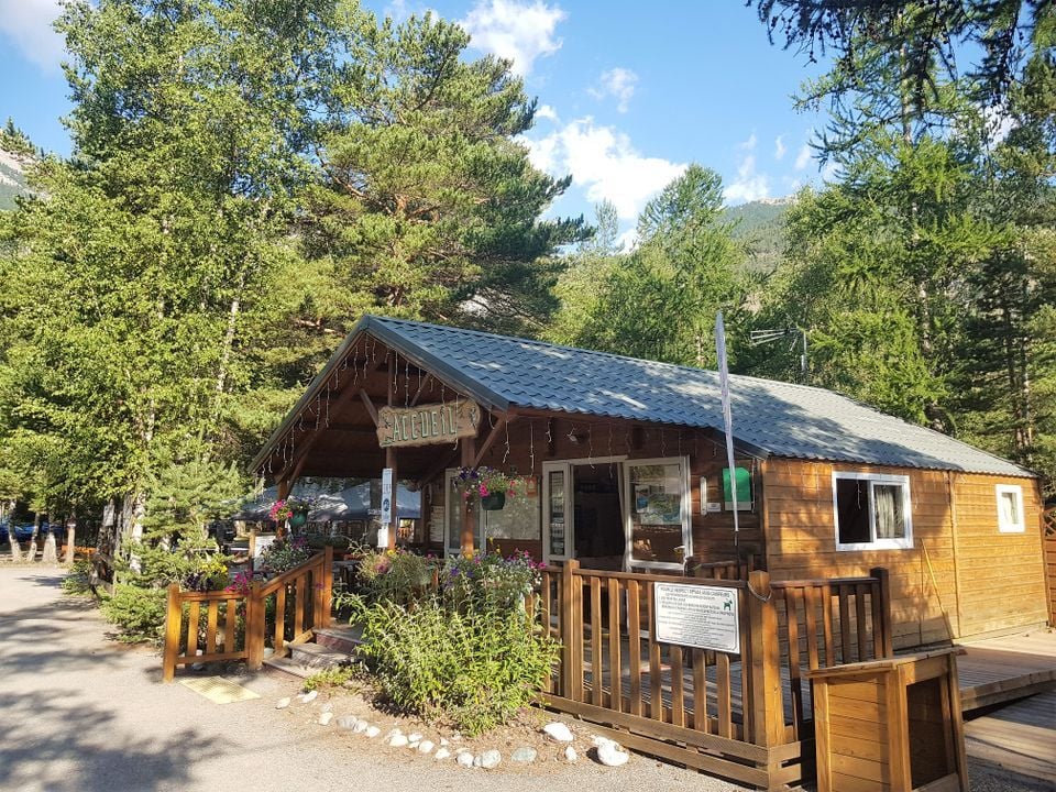 France - Alpes et Savoie - Saint Martin de Queyrières - Camping l'Iscle de Prelles 3*