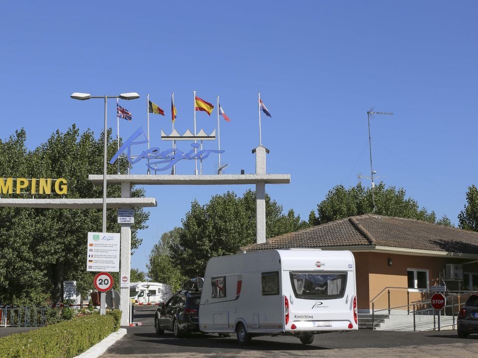 Espagne - Castille et Léon - Santa Marta de Tormes - Camping Regio