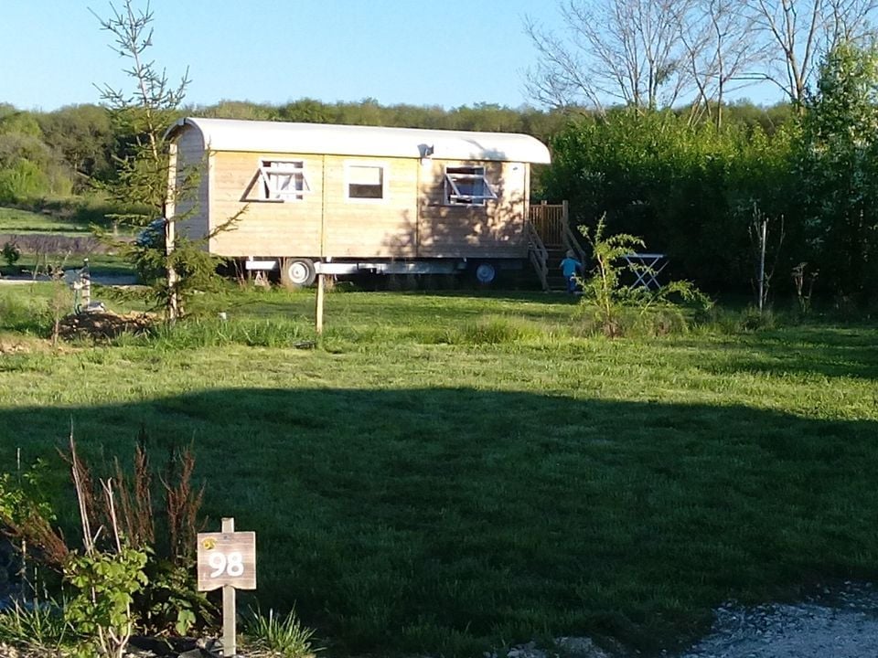 France - Centre - Seillac - Camping Ferme Pédagogique de Prunay, 4*