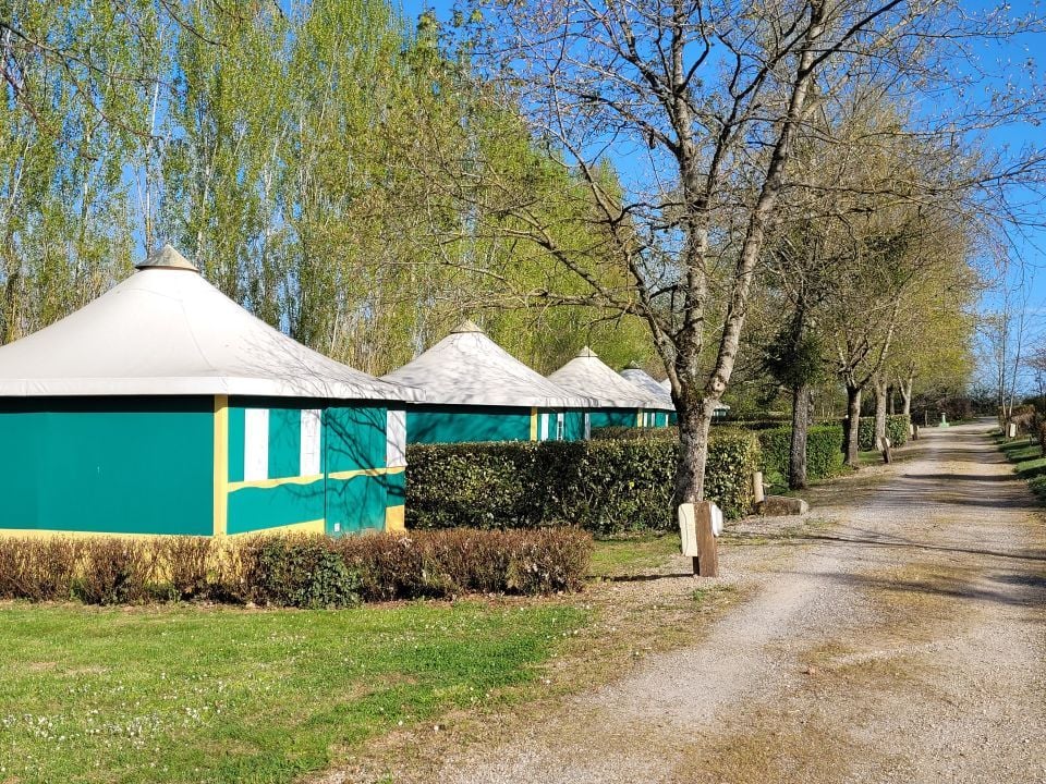 France - Sud Ouest - Naucelle - Camping Lac de Bonnefon, 3*