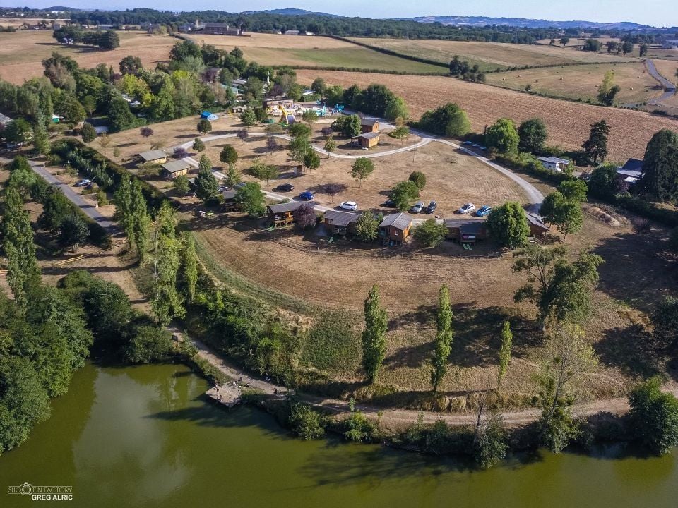 France - Sud Ouest - Naucelle - Camping Lac de Bonnefon, 3*