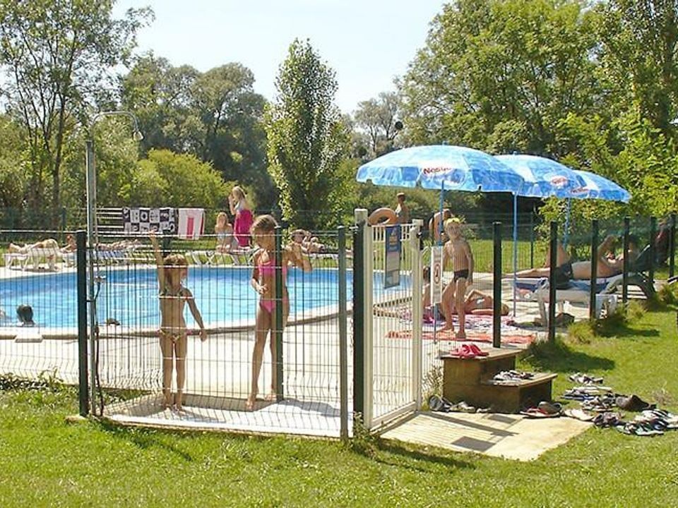 France - Jura - Montbarrey - Flower Camping les 3 Ours 3*