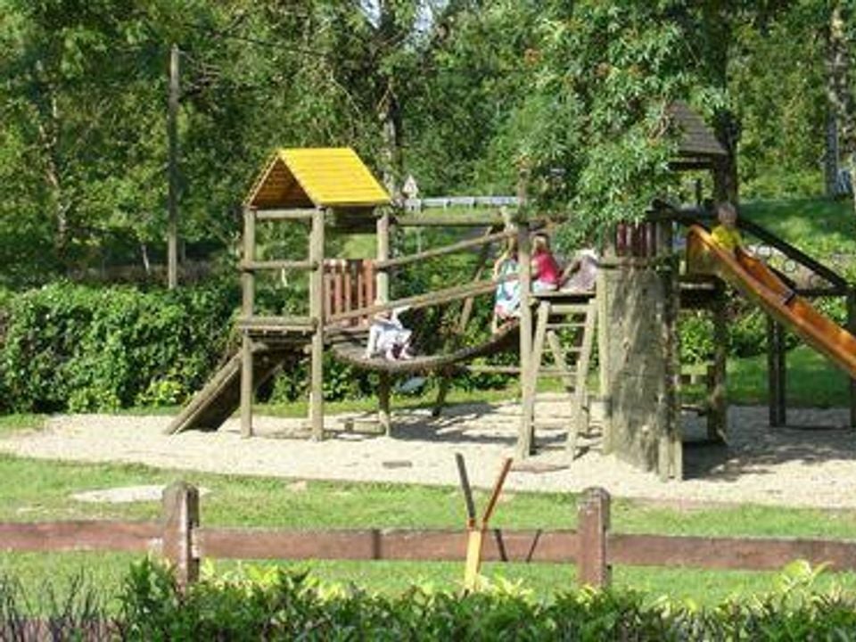 France - Jura - Montbarrey - Flower Camping les 3 Ours 3*