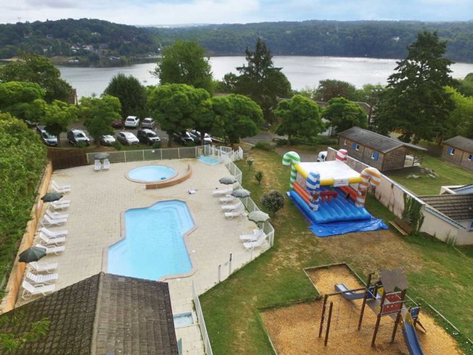 Village Vacances Eguzon - Camping Indre