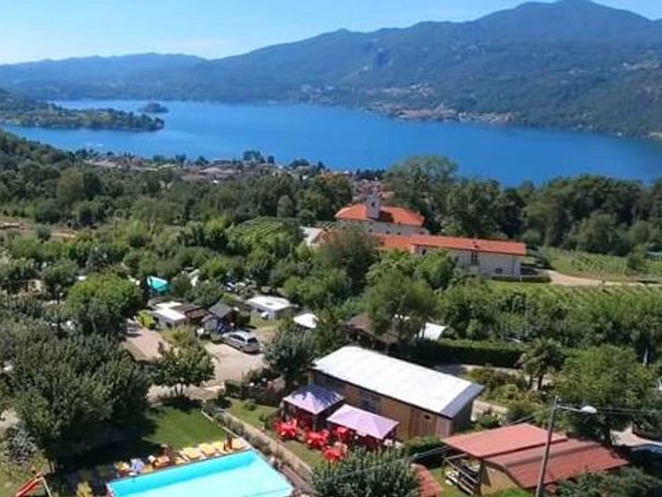 Italie - Piedmont - Pettenasco - Camping Royal Pettenasco