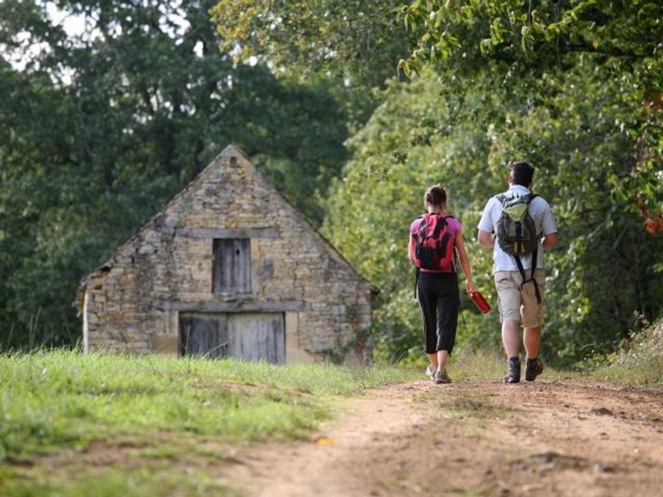 France - Sud Ouest - Lamothe Fénelon - Camping La Clairière - Ecolieu de Vacances 2*