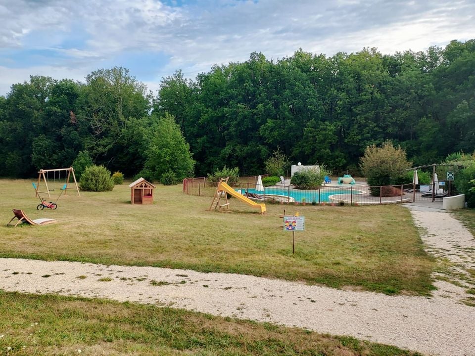 France - Sud Ouest - Lamothe Fénelon - Camping La Clairière - Ecolieu de Vacances 2*