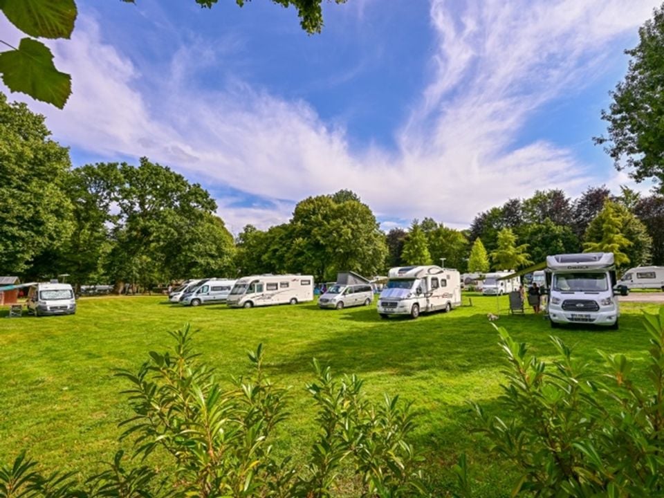 Domaine Les Rives de l'Oust - Camping Morbihan