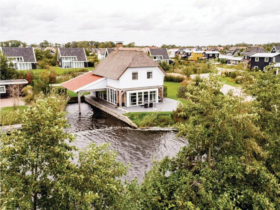 Novasol Waterresort Bodelaeke - Camping Steenwijkerland