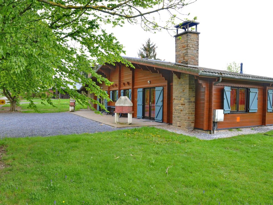 Les chalets Le Cheneau - Camping Namen