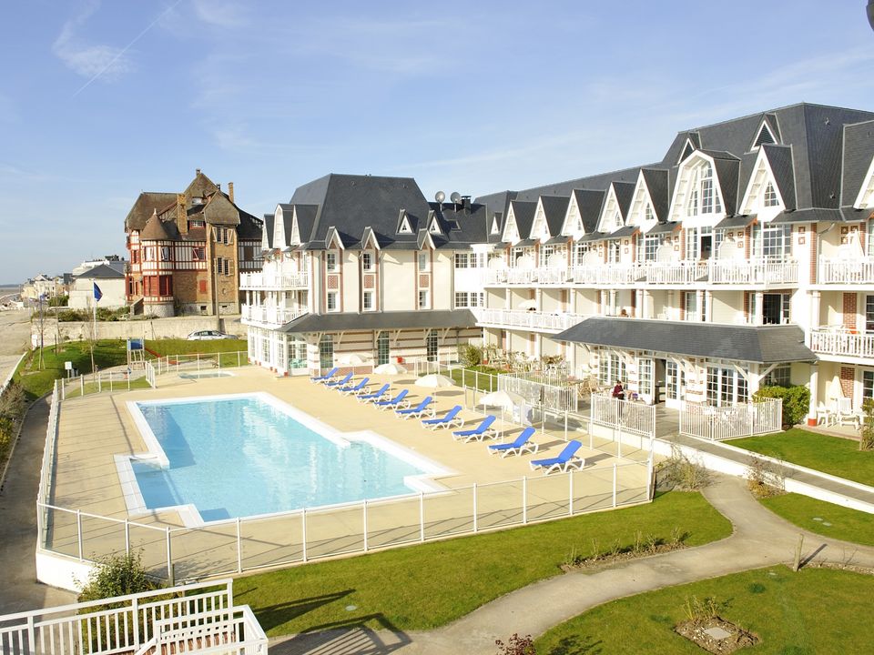 Pierre & Vacances Premium Résidence de la Plage - Camping Somme