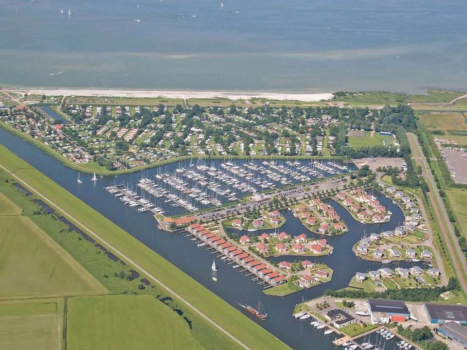 Novasol Waterpark It Soal - Camping Südwest-Friesland