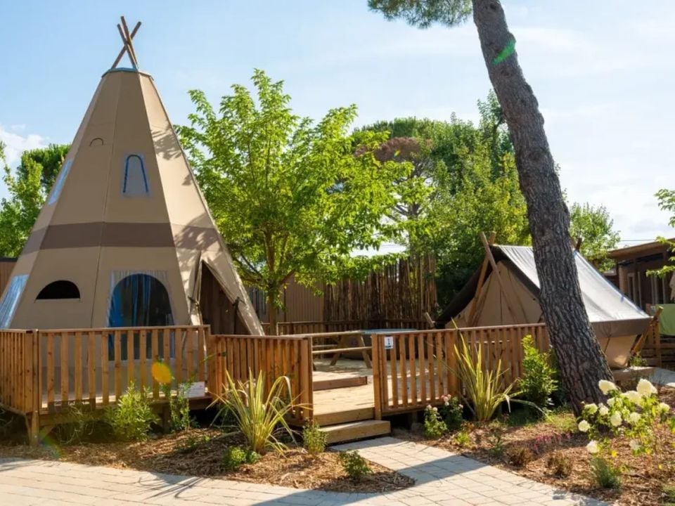 Trasimeno Glamping Resort, 5*