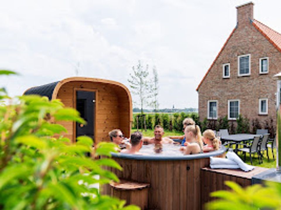 Hub Resorts Knuitershoek - Camping Hulst