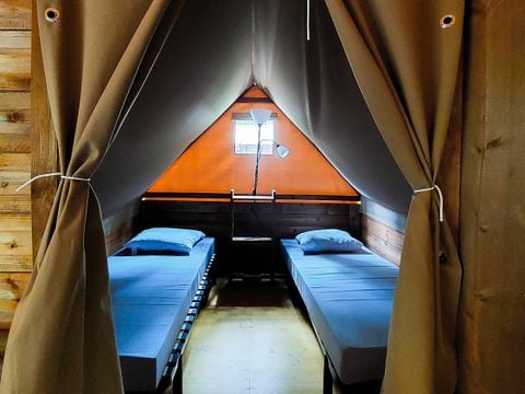 TENTE TOILE ET BOIS 4 personnes - Cabane “Tribu” avec cuisine, sans salle de bain