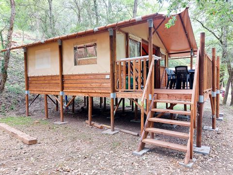 TENTE TOILE ET BOIS 6 personnes - Paillote avec salle de bain et cuisine