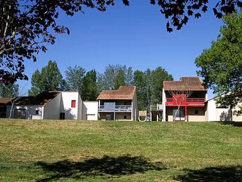 Village de Gites Le Bretou - Camping Dordogne