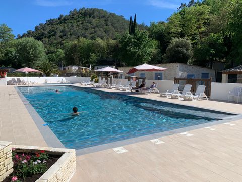 Camping  Au Vallon Rouge - Camping Alpes-Maritimes