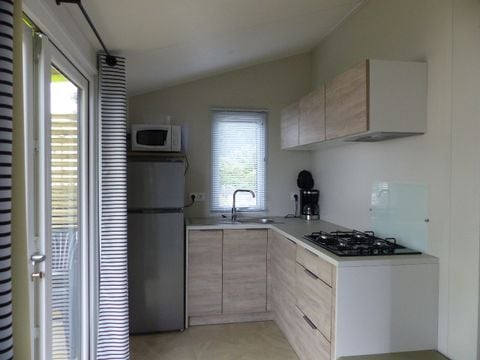 MOBILHOME 4 personnes - Confort 2 chambres - Terrasse