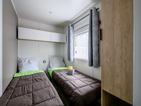 MOBILHOME 10 personnes - 5 pièces 8/10 Personnes Climatisé + TV