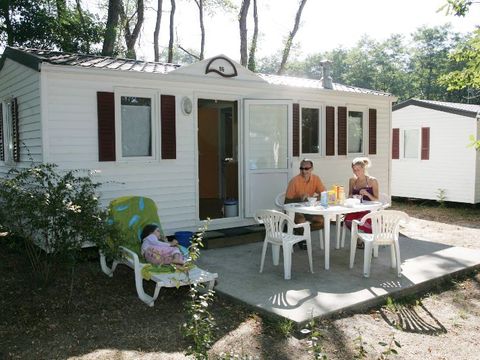 MOBILE HOME 5 people - 2 bedrooms