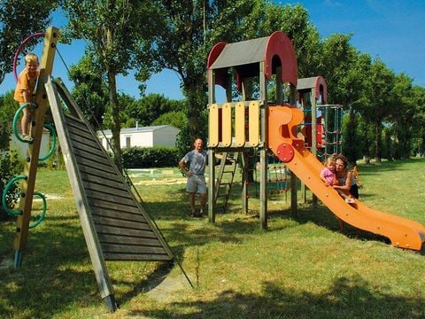 Camping Les Embruns d'Oléron - Camping Charente-Maritime - Image N°2