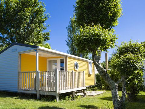 MOBILHOME 5 personnes - Mobil-home Confort 28m² - 2 chambres - terrasse semi-couverte - TV