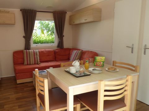 MOBILHOME 4 personnes - Mobilhome RESIDENTIEL Confort 34m² - 2 chambres / Terrasse couverte + TV