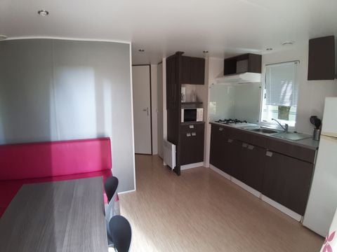 MOBILHOME 4 personnes - Mobil-home CONFORT - 2 chambres + terrasse+ grand frigo congélateur