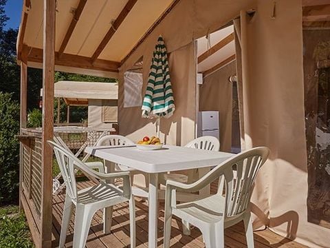 CANVAS AND WOOD TENT 5 people - Eco Lodge Tent | 2 Bedrooms | 4/5 Pers | No bathroom