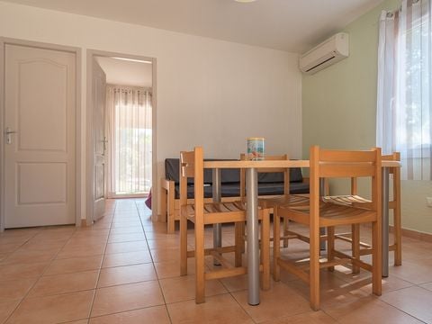 COUNTRY HOUSE 6 people - 4/6 persons Prestige