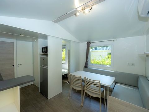 MOBILHOME 6 personnes - Comfort XL | 2 Ch. | 4/6 Pers. | Terrasse Couverte | Clim.