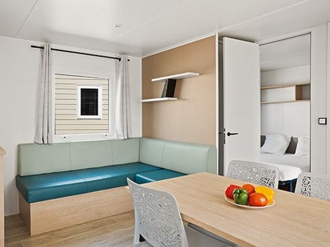 MOBILHOME 4 personnes - Comfort | 2 Ch. | 4 Pers. | Terrasse surélevée | Clim.