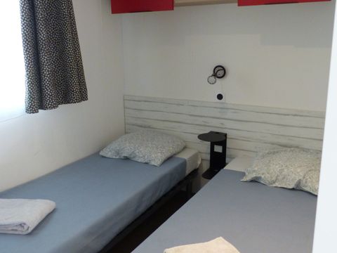 MOBILHOME 4 personnes - Macao