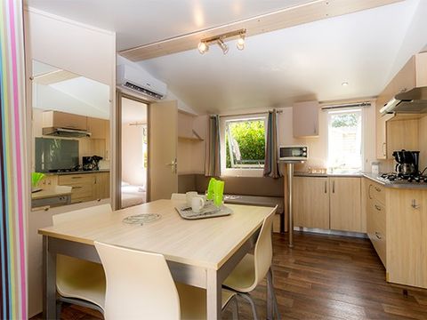 MOBILE HOME 6 people - Mobil-home | Classic | 3 Bedrooms | 6 Pers. | Raised terrace | Air-con.