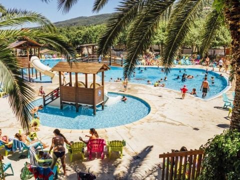 Camping Le Bois Fleuri - Camping Pyrénées-Orientales