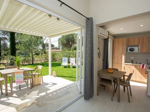 VILLA 7 people - Villa Cottage 5/7 pers. 2 bedrooms 40 m² air-conditioned with bio climatic pergola