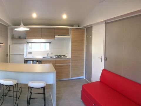 MOBILHOME 5 personnes - Prestige 2ch 2 SDB-TV-LV-plancha-terrasse couverte-33m² | PREMIUM