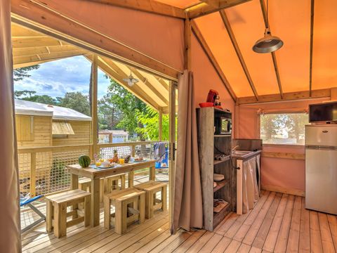 LODGE 5 people - Cosyflower 2bed -TV-laundry-covered terrace-32m² | COMFORT