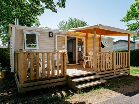 MOBILHOME 4 personnes - Comfort XL | 2 Ch. | 4 Pers. | Terrasse surélevée | Clim.