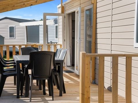 MOBILHOME 4 personnes - Comfort XL | 2 Ch. | 4 Pers. | Terrasse surélevée | Clim.