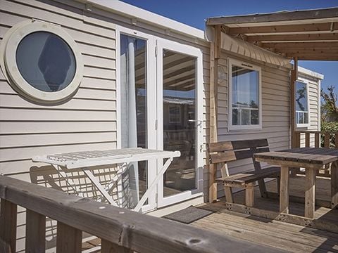 MOBILHOME 6 personnes - Comfort XL | 3 Ch. | 6 Pers. | Terrasse surélevée | Clim.