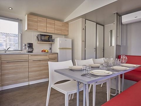 MOBILHOME 6 personnes - Comfort XL | 3 Ch. | 6 Pers. | Terrasse surélevée | Clim.