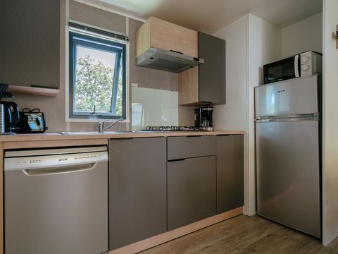 MOBILHOME 6 personnes - Mobil-home | Premium | 3 Ch. | 6 Pers. | Terrasse surélevée | 2 SDB | Clim.