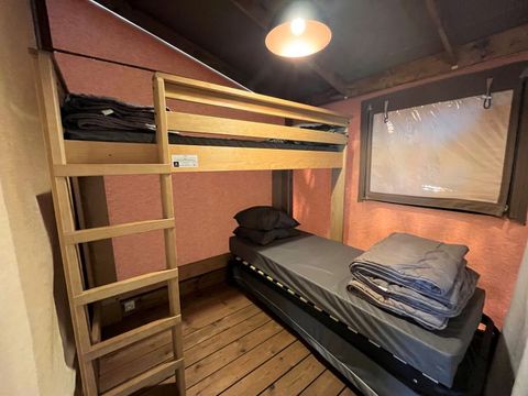 HÉBERGEMENT INSOLITE 5 personnes - Lodge Bohème - 2 chambres